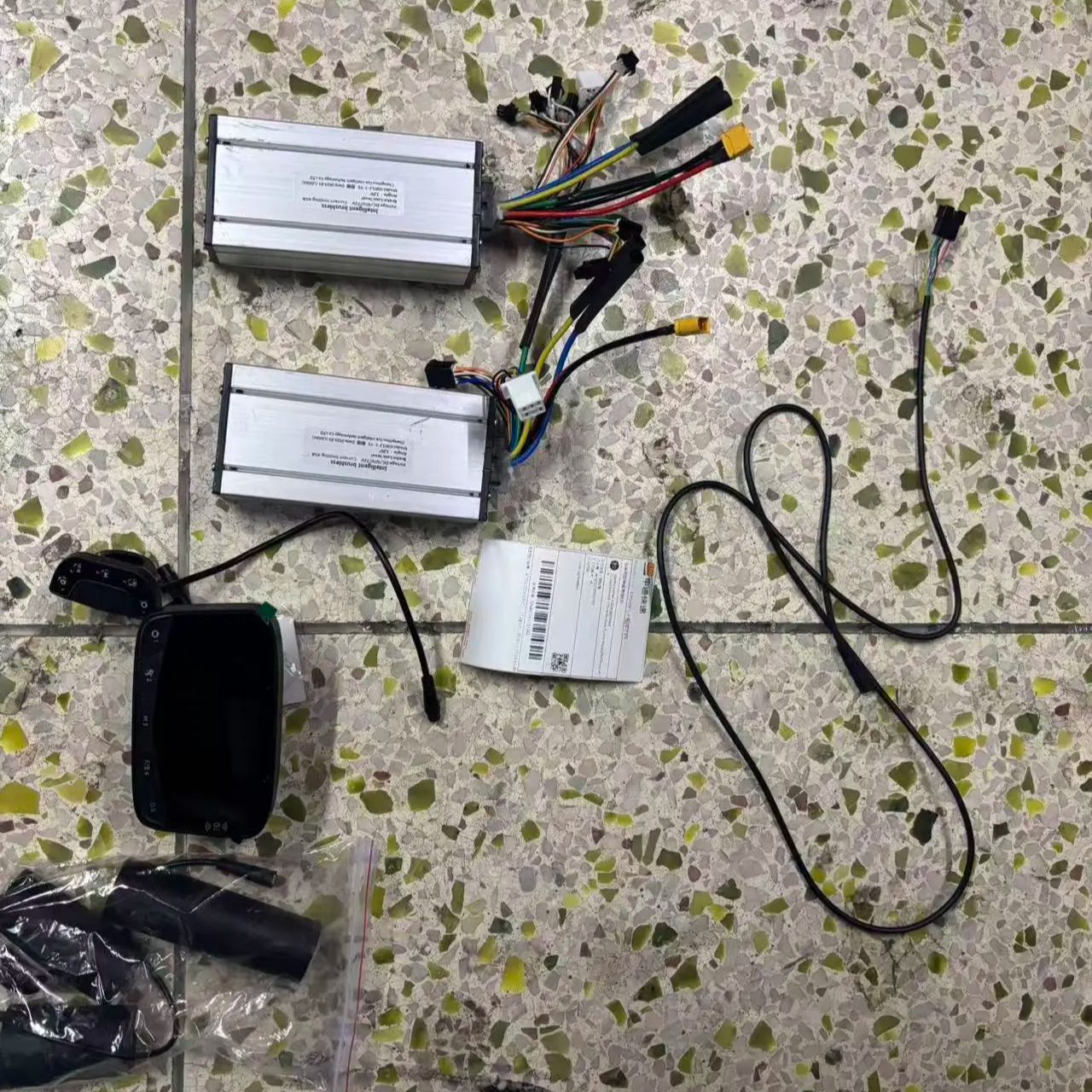 72V 45A Dual Controller - LIVIAE مجموعة التحكم 52 فولت 60